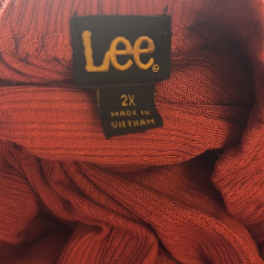 Lee blouse. Size 2x - Picture 3 of 4